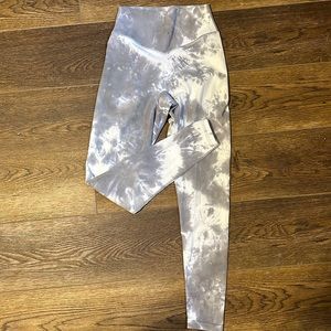 Tie-Dye Balance “Cloud” Leggings